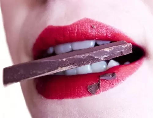 ¿Cuánto chocolate se puede comer al día sin que sea malo?