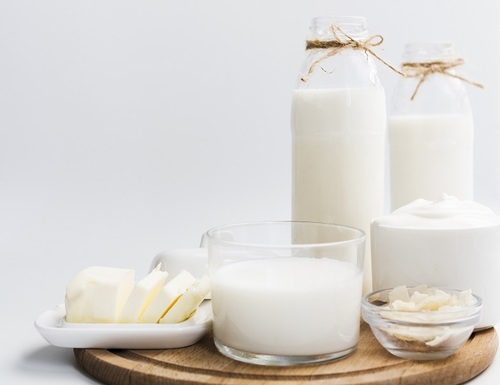 La leche entera o la mantequilla no son tan malas como pensabas